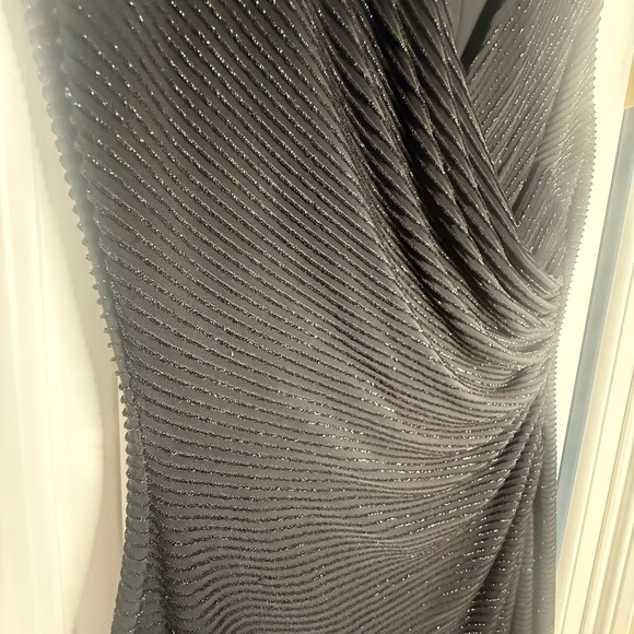 Lauren Ralph Lauren Black faux wrap Textured Mini Dress size 4 Ruching Classy - Picture 8 of 10